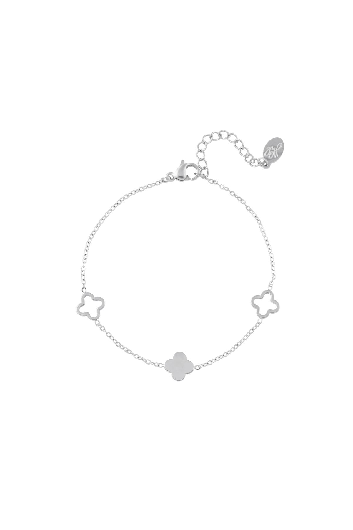Trio Clover Bracelet
