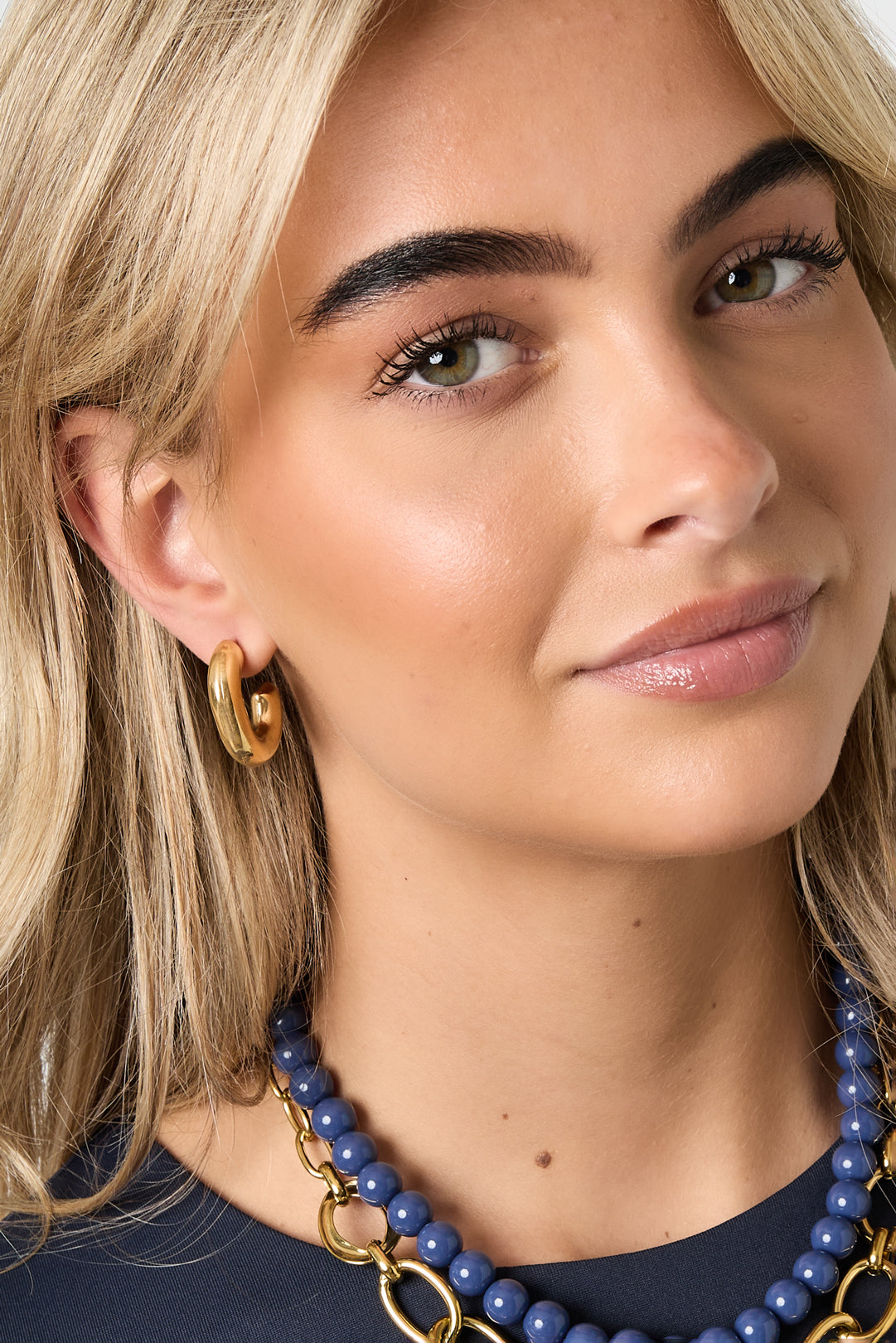Zayna Ora Earrings