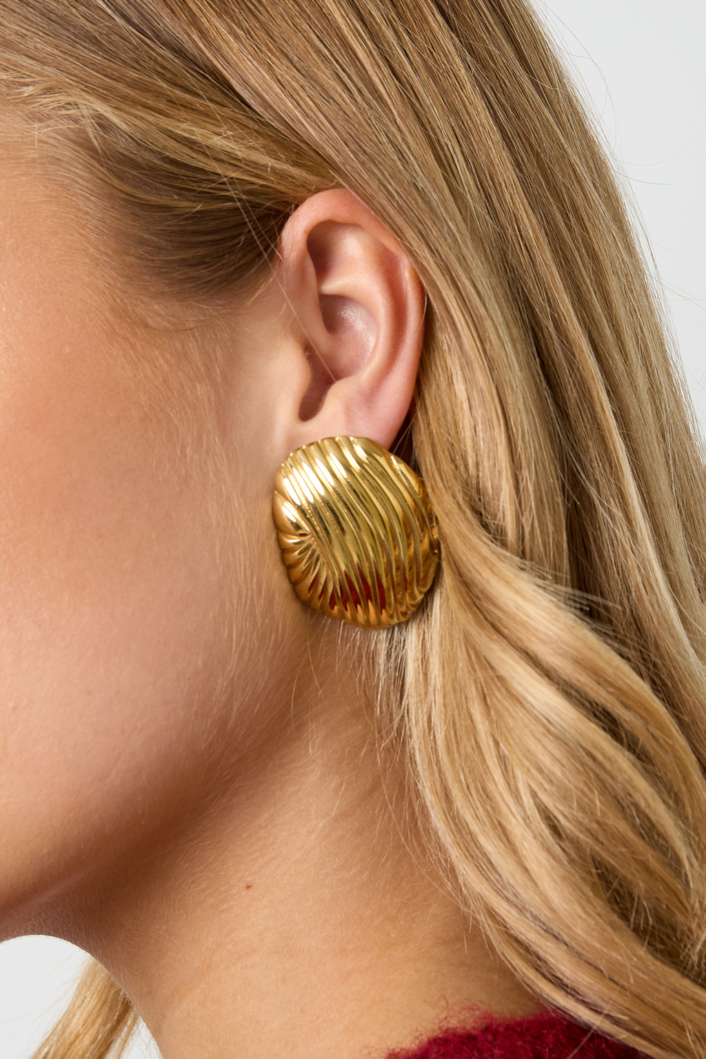 Shell Muse Earrings