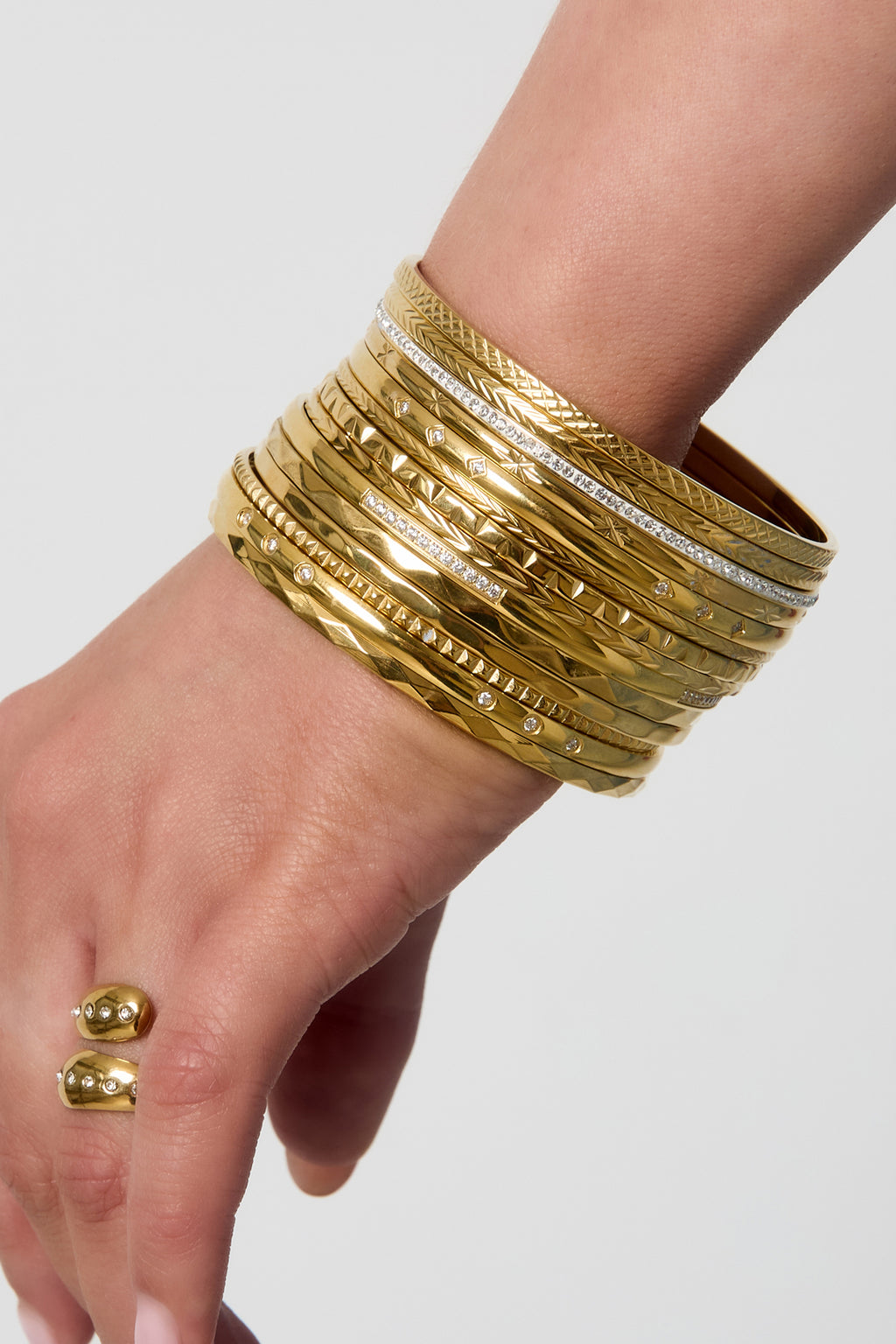 Oria Bangle Bracelet